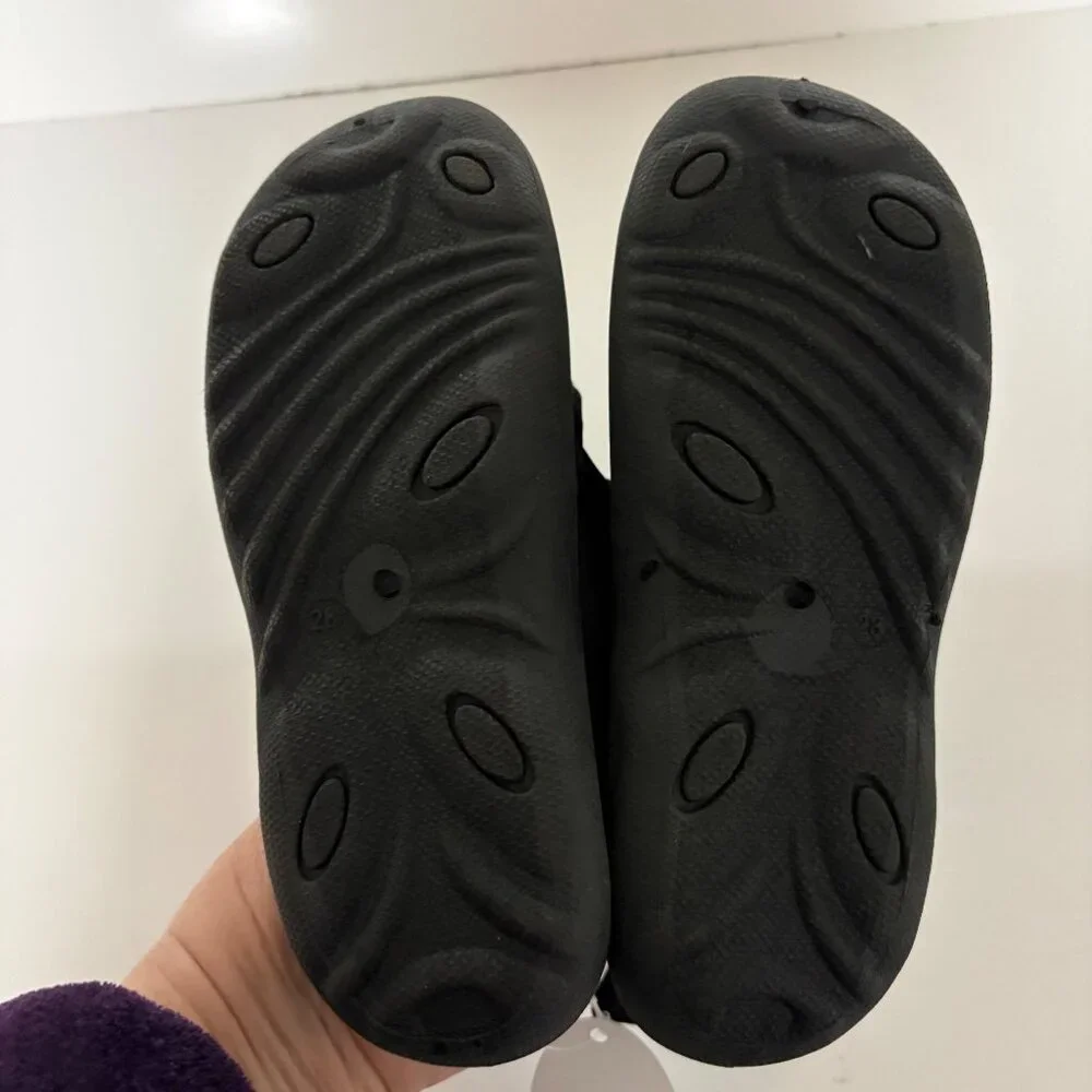 Aquakiks Water Shoes Kids Size 12 Black Quick-Dry Hook & LooP Straps 52404 NEW
